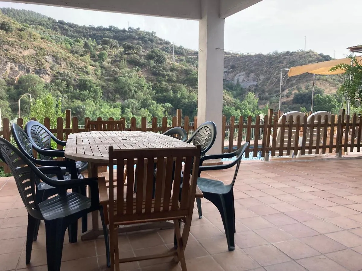 La Alberquilla, Un Oasis Con Piscina En Quentar Villa