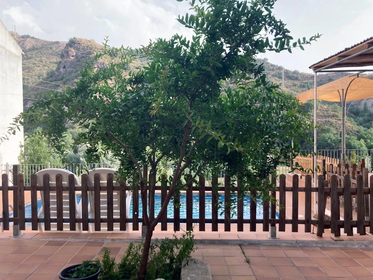 Holiday home La Alberquilla, Un Oasis Con Piscina En Quentar Villa