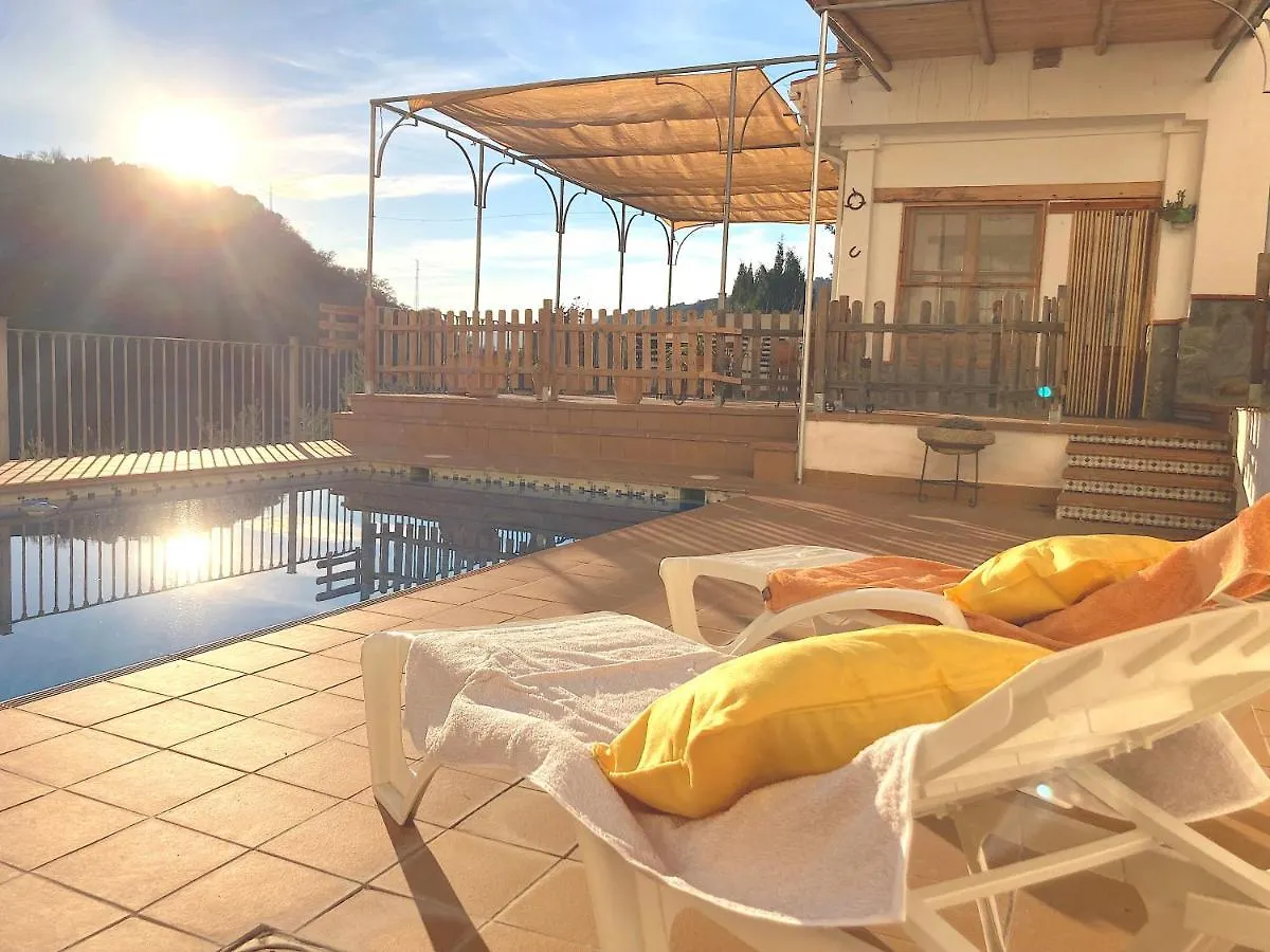 Holiday home La Alberquilla, Un Oasis Con Piscina En Quentar Villa