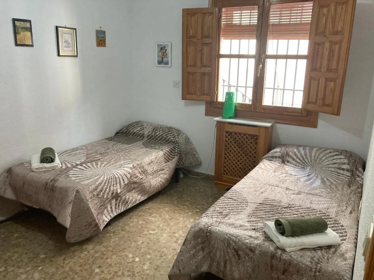 Semesterbostad La Alberquilla, Un Oasis Con Piscina En Quentar Villa